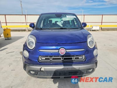 Piąte zdjęcie samochodu w środku: 2019 FIAT 500L TREKKING VIN:ZFBNFADH8KZ041701 - miniatura