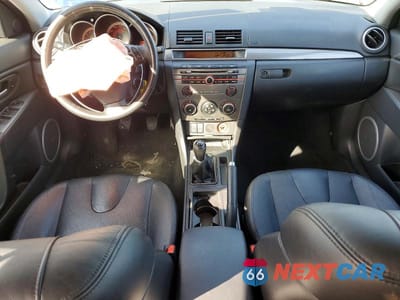 Zdjęcie 8 z 12 samochodu: 2008 MAZDA 3 HATCHBACK VIN:JM1BK344981829334 - miniatura