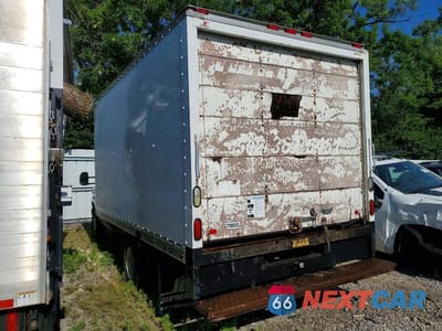 Drugie zdjęcie samochodu z przodu: 2013 FORD ECONOLINE E350 SUPER DUTY CUTAWAY VAN VIN:1FDWE3FL0DDA05708 - miniatura