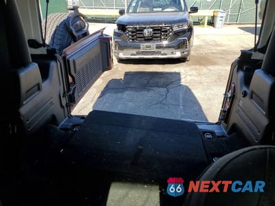 Zdjęcie 10 z 13 samochodu: 2021 JEEP WRANGLER SPORT VIN:1C4GJXAN3MW575078 - miniatura