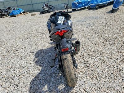 Czwarte zdjęcie samochodu z boku: 2025 KAWASAKI EX500 A/B VIN:ML5EXGJ17SDA70752 - miniatura