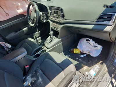 Zdjęcie 8 z 12 samochodu: 2018 HYUNDAI ELANTRA SE VIN:5NPD74LFXJH354990 - miniatura