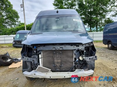 Piąte zdjęcie samochodu w środku: 2019 MERCEDES BENZ SPRINTER 2500 DELIVERY VAN VIN:WD4PF0CD3KT004322 - miniatura