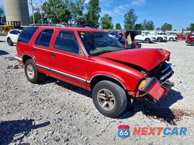 Czwarte zdjęcie samochodu z boku: 1995 CHEVROLET BLAZER VIN:1GNCS13W8SK236990 - miniatura