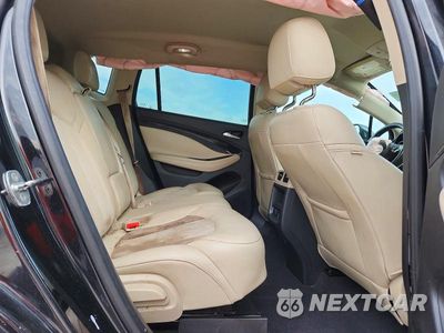 Zdjęcie 10 z 12 samochodu: 2017 BUICK ENVISION PREFERRED VIN:LRBFXCSA7HD027793 - miniatura