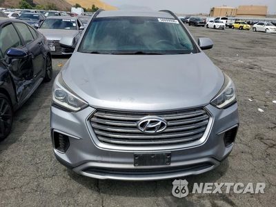Piąte zdjęcie samochodu w środku: 2018 HYUNDAI SANTA FE SE VIN:KM8SM4HF5JU269212 - miniatura