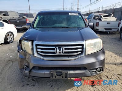 Piąte zdjęcie samochodu w środku: 2014 HONDA PILOT EXL VIN:5FNYF3H55EB026301 - miniatura