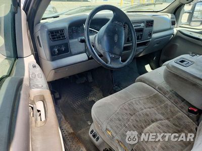 Zdjęcie 8 z 11 samochodu: 1999 FORD F250 SUPER DUTY VIN:1FTNX21S1XEA23345 - miniatura