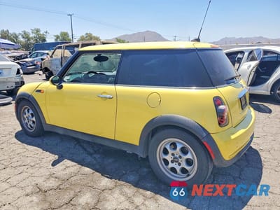 Drugie zdjęcie samochodu z przodu: 2005 MINI COOPER VIN:WMWRC33485TJ66798 - miniatura