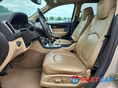 Zdjęcie 7 z 13 samochodu: 2010 GMC ACADIA SLT-2 VIN:1GKLVNED3AJ188150 - miniatura