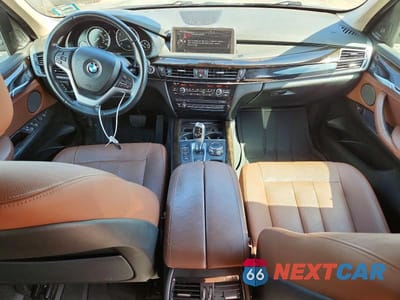 Zdjęcie 8 z 14 samochodu: 2016 BMW X5 XDRIVE35I VIN:5UXKR0C50G0P32532 - miniatura