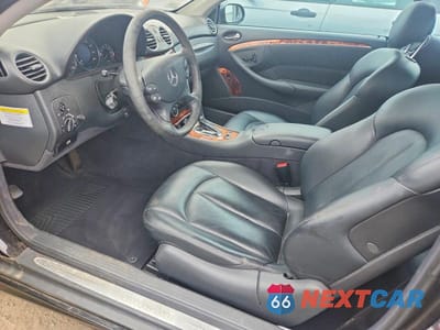 Zdjęcie 7 z 12 samochodu: 2005 MERCEDES-BENZ CLK 500 VIN:WDBTK75J95F123493 - miniatura