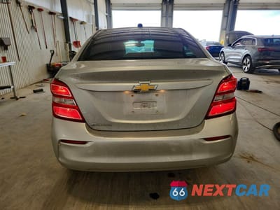 Zdjęcie 6 z 12 samochodu: 2019 CHEVROLET SONIC LS VIN:1G1JB5SB0K4125188 - miniatura