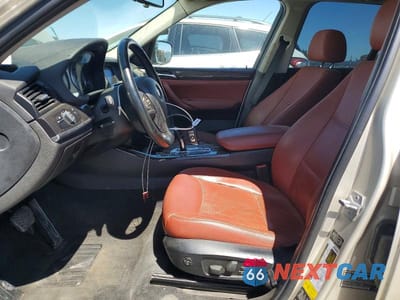 Zdjęcie 7 z 13 samochodu: 2014 BMW X3 XDRIVE28I VIN:5UXWX9C55E0D17086 - miniatura