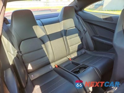 Zdjęcie 10 z 12 samochodu: 2014 MERCEDES-BENZ C 350 4MATIC VIN:WDDGJ8JB1EG195556 - miniatura