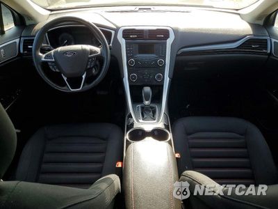 Zdjęcie 8 z 13 samochodu: 2014 FORD FUSION SE VIN:3FA6P0H93ER199700 - miniatura