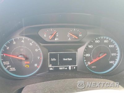 Zdjęcie 9 z 12 samochodu: 2018 CHEVROLET MALIBU LT VIN:1G1ZD5ST5JF252382 - miniatura