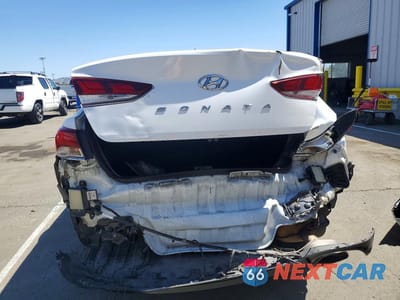 Zdjęcie 6 z 12 samochodu: 2018 HYUNDAI SONATA SE VIN:5NPE24AF6JH680534 - miniatura