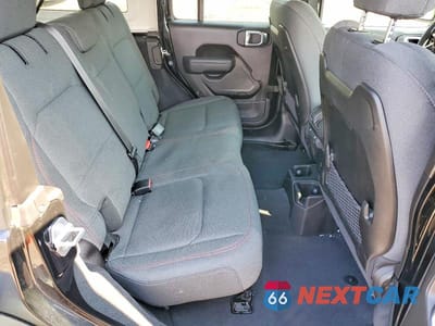 Zdjęcie 10 z 13 samochodu: 2026 JEEP WRANGLER RUBICON VIN:1C4PJXFN1TW268340 - miniatura