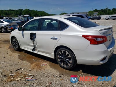 Drugie zdjęcie samochodu z przodu: 2016 NISSAN SENTRA SR VIN:3N1AB7AP9GY233302 - miniatura