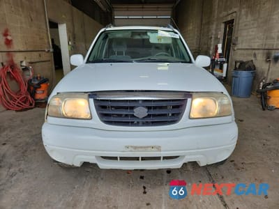 Piąte zdjęcie samochodu w środku: 2001 SUZUKI GRAND VITARA JX VIN:JS3TD62V414151027 - miniatura