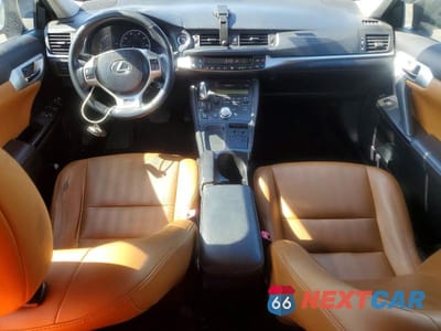 Zdjęcie 8 z 13 samochodu: 2013 LEXUS CT 200 VIN:JTHKD5BH8D2165414 - miniatura