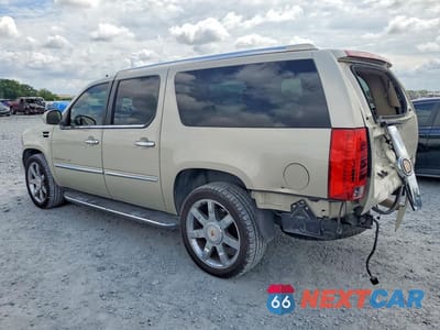 Drugie zdjęcie samochodu z przodu: 2013 CADILLAC ESCALADE ESV LUXURY VIN:1GYS3HEF7DR350653 - miniatura