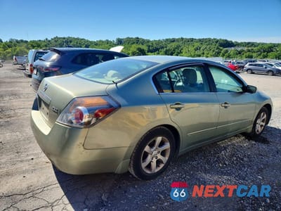 Trzecie zdjęcie samochodu z tyłu: 2007 NISSAN ALTIMA 2.5 VIN:1N4AL21E57C121381 - miniatura