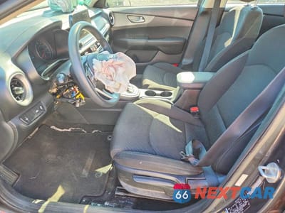Zdjęcie 7 z 13 samochodu: 2020 KIA FORTE FE VIN:3KPF24AD5LE174199 - miniatura