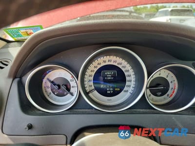 Zdjęcie 9 z 12 samochodu: 2014 MERCEDES-BENZ C 300 4MATIC VIN:WDDGF8ABXER312329 - miniatura