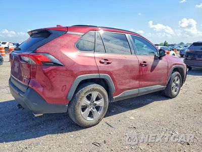 Trzecie zdjęcie samochodu z tyłu: 2024 TOYOTA RAV4 XLE VIN:2T3P1RFV0RW455166 - miniatura