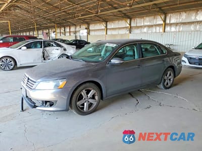 2012 VOLKSWAGEN PASSAT SE 1VWBP7A31CC043493 - główne zdjęcie licytacji z USA - miniatura