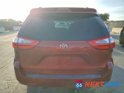 Zdjęcie 6 z 14 samochodu: 2015 TOYOTA SIENNA LE VIN:5TDKK3DC7FS644982 - miniatura