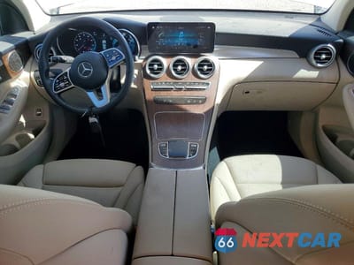 Zdjęcie 8 z 12 samochodu: 2022 MERCEDES-BENZ GLC 300 4MATIC VIN:W1N0G8EB9NV330646 - miniatura