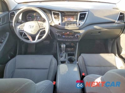 Zdjęcie 8 z 13 samochodu: 2017 HYUNDAI TUCSON SE VIN:KM8J33A46HU527961 - miniatura