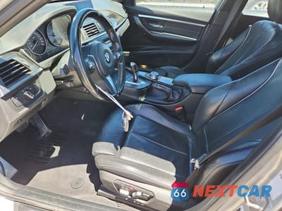 Zdjęcie 7 z 13 samochodu: 2018 BMW 330 XI VIN:WBA8D9C5XJA013348 - miniatura