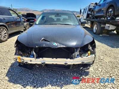 Piąte zdjęcie samochodu w środku: 2009 BMW 528 I VIN:WBANU53549C117863 - miniatura