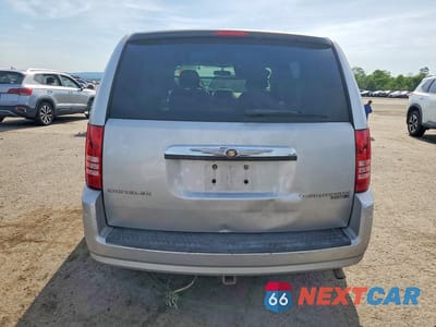 Zdjęcie 6 z 13 samochodu: 2010 CHRYSLER TOWN & COUNTRY LX VIN:2A4RR2D10AR387579 - miniatura