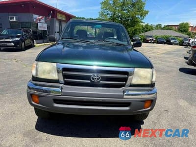 Zdjęcie 9 z 11 samochodu: 1999 TOYOTA TACOMA PRERUNNER VIN:4TANM92N7XZ446588 - miniatura