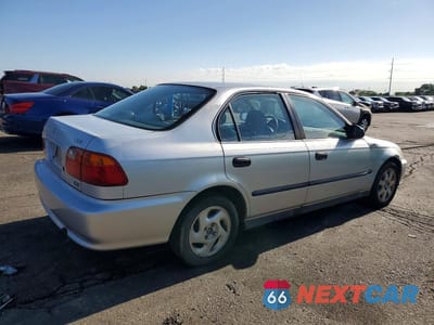 Trzecie zdjęcie samochodu z tyłu: 1999 HONDA CIVIC VIN:2HGEJ6677XH593308 - miniatura