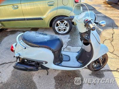 2022 HONDA NCW50 JH2AF7710NK501404 - główne zdjęcie licytacji z USA - miniatura