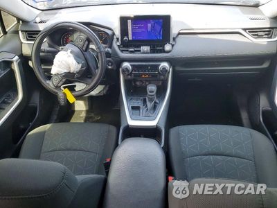 Zdjęcie 8 z 14 samochodu: 2024 TOYOTA RAV4 XLE VIN:2T3W1RFV2RW309587 - miniatura