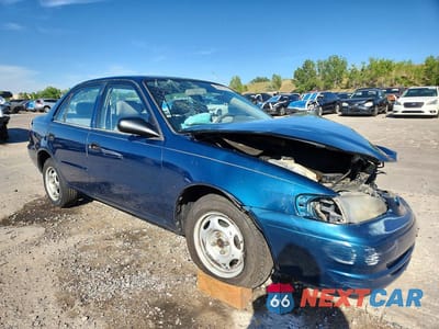 Czwarte zdjęcie samochodu z boku: 1998 TOYOTA COROLLA VE/CE/LE VIN:1NXBR12E4WZ016468 - miniatura