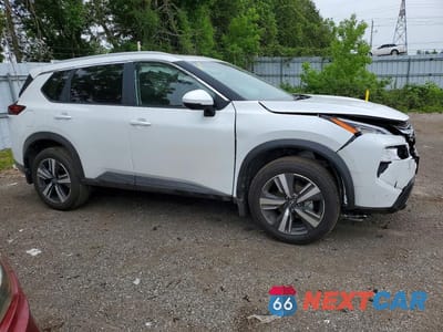 Czwarte zdjęcie samochodu z boku: 2026 NISSAN ROGUE SV VIN:JN8BT3BB0TW092037 - miniatura