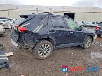 Trzecie zdjęcie samochodu z tyłu: 2019 TOYOTA RAV4 LIMITED VIN:JTMN1RFVXKD501449 - miniatura