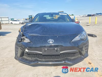 Piąte zdjęcie samochodu w środku: 2020 TOYOTA 86 VIN:JF1ZNAA12L9751340 - miniatura