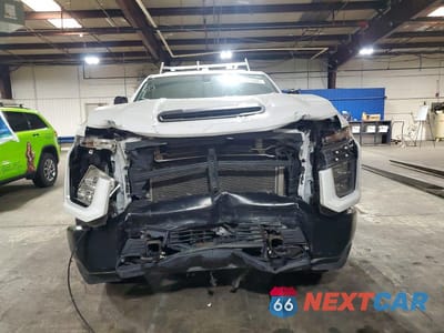 Piąte zdjęcie samochodu w środku: 2022 CHEVROLET SILVERADO K2500 HEAVY DUTY VIN:1GC5YLE7XNF292184 - miniatura