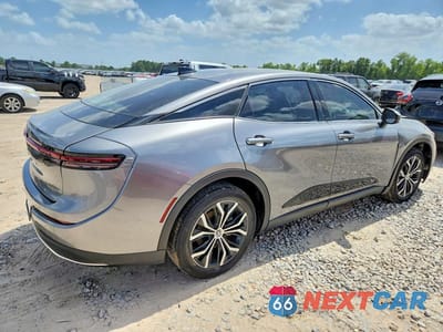 Trzecie zdjęcie samochodu z tyłu: 2025 TOYOTA CROWN XLE VIN:JTDAAAAF9S3034479 - miniatura