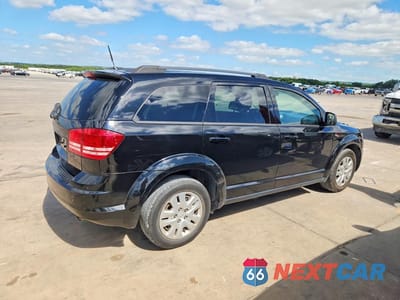 Trzecie zdjęcie samochodu z tyłu: 2020 DODGE JOURNEY SE VIN:3C4PDCAB8LT207568 - miniatura