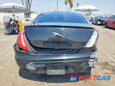 Zdjęcie 6 z 12 samochodu: 2011 JAGUAR XJL VIN:SAJWA2GB1BLV21337 - miniatura
